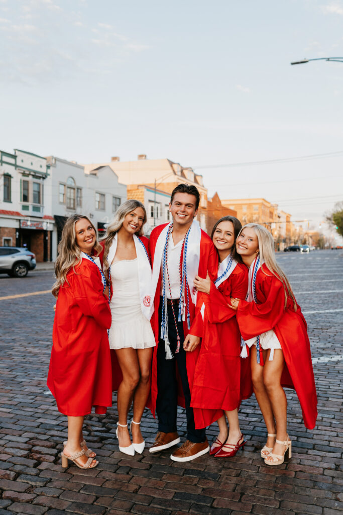 graduation portraits